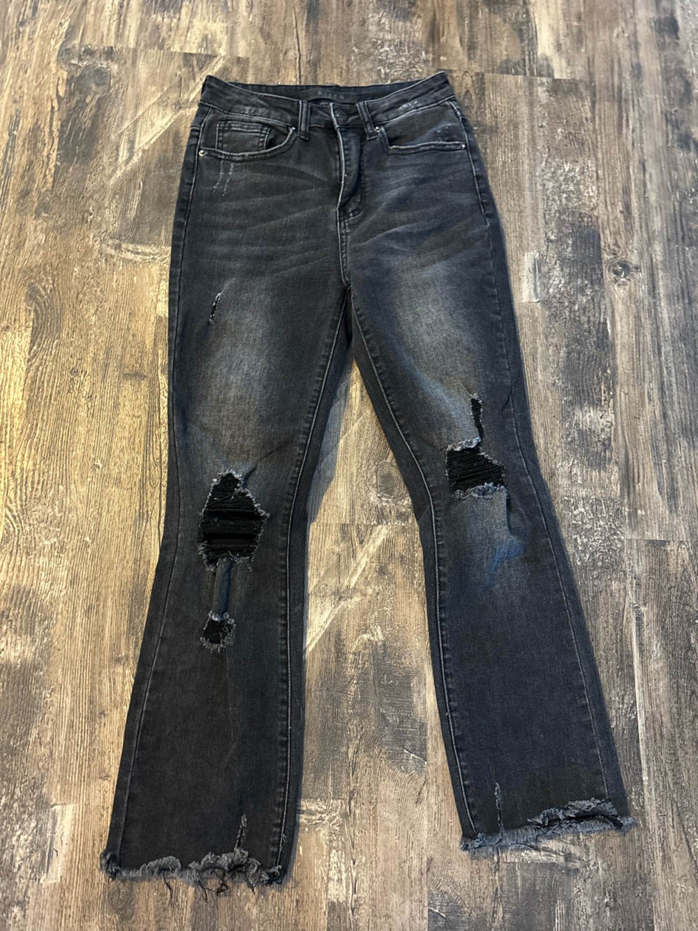 Risen Women’s Black Distressed Jeans - Ripped Knee Detail